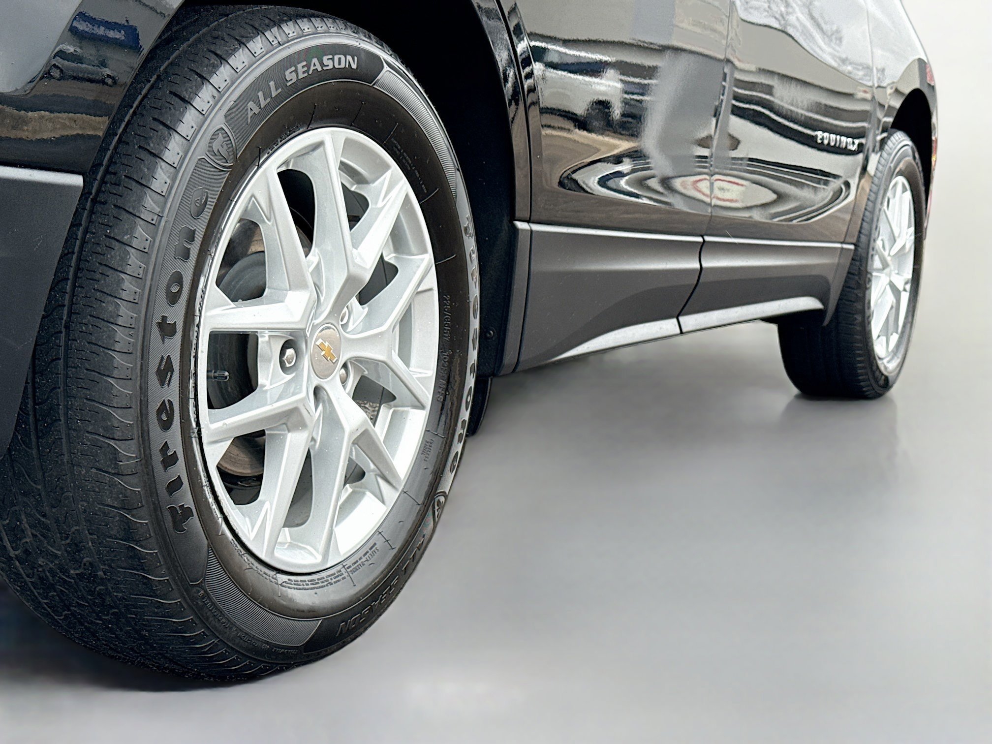 Used 2024 Chevrolet Equinox LT image 17