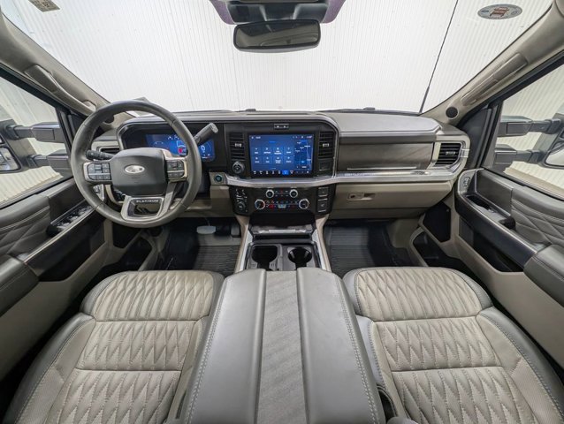 Certified 2025 Ford F450 Platinum w/ Platinum Plus Package AWD/4WD image 3