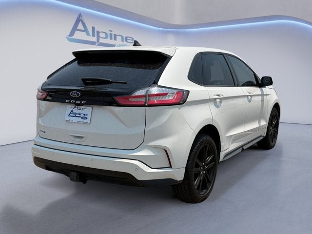 Certified 2023 Ford Edge ST-Line w/ Class II Trailer Tow Package AWD/4WD image 5