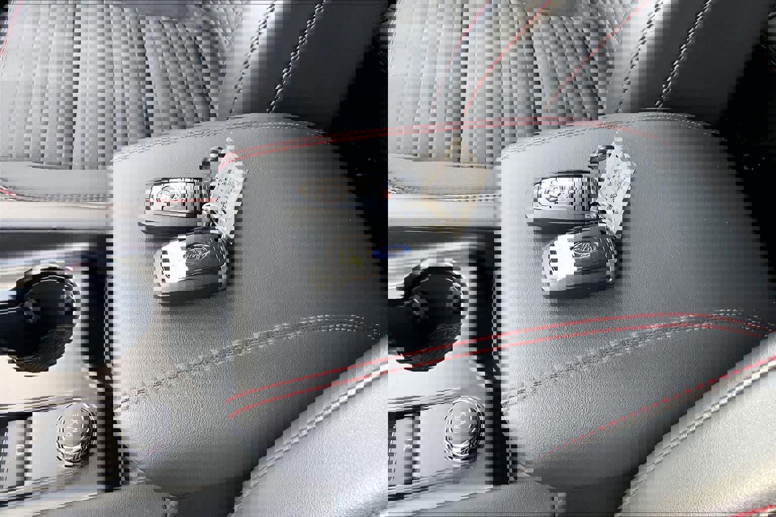 Certified 2025 Ford Explorer ST-Line w/ Premium Package image 14