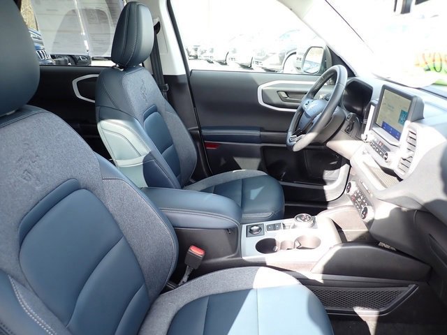 Certified 2024 Ford Bronco Sport Outer Banks w/ Tech Package image 11