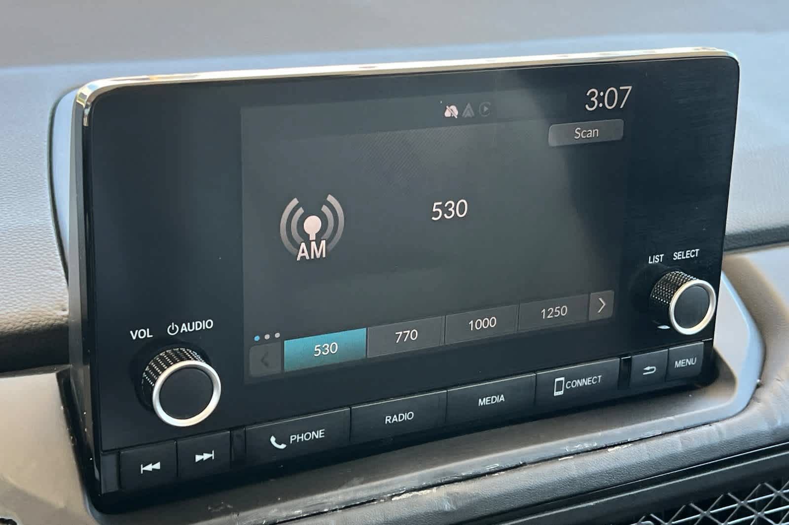 Used 2023 Honda Accord EX image 18