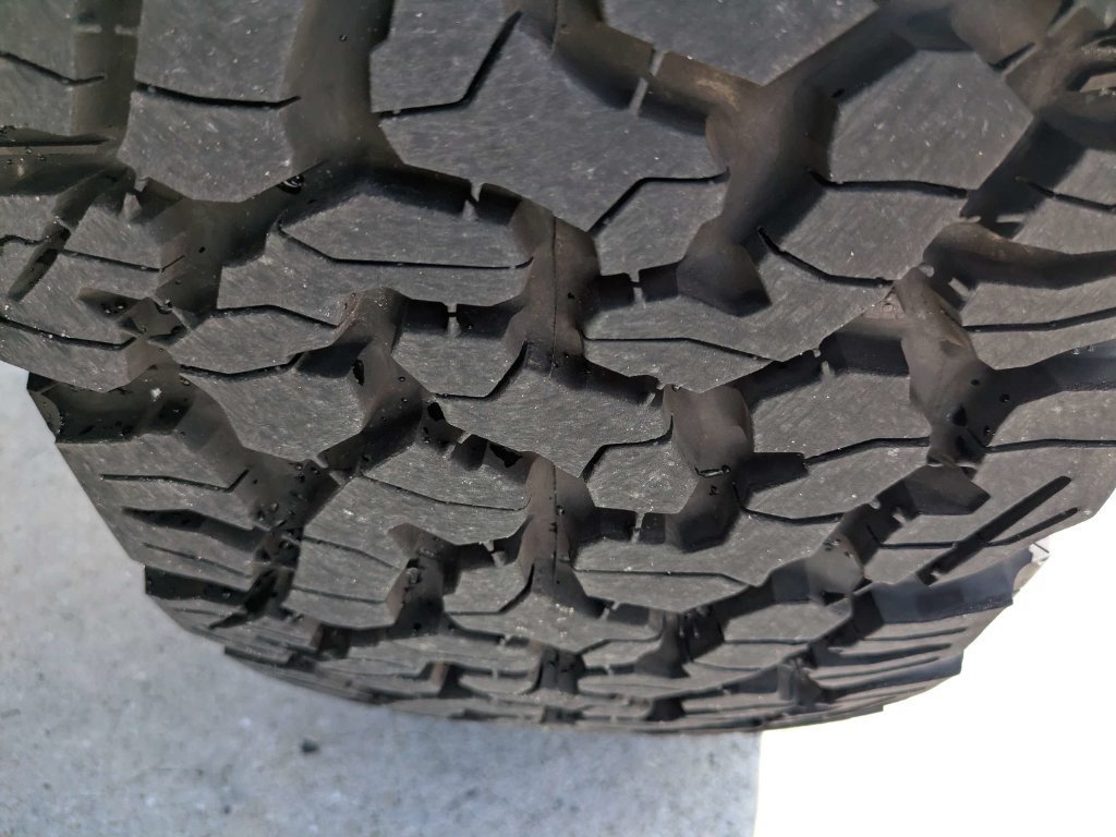 Certified 2025 Ford Bronco Badlands AWD/4WD image 12