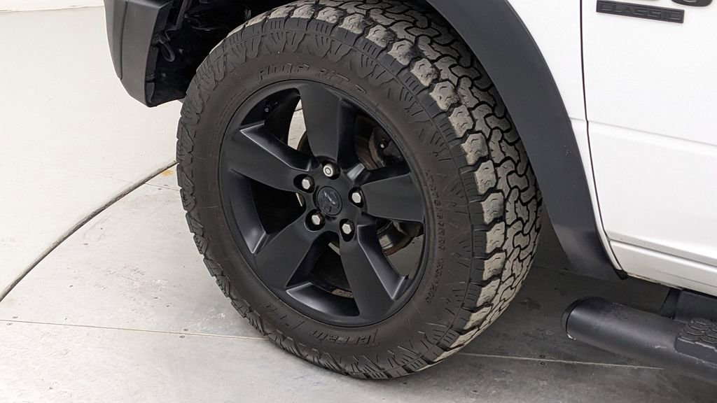 Used 2019 RAM 1500 Classic Warlock image 4