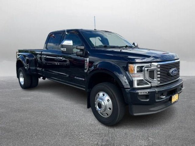 Certified 2022 Ford F450 Platinum w/ FX4 Off-Road Package AWD/4WD image 5