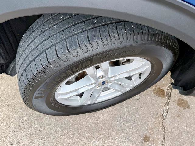 Certified 2023 Ford Explorer XLT w/ Equipment Group 202A image 38