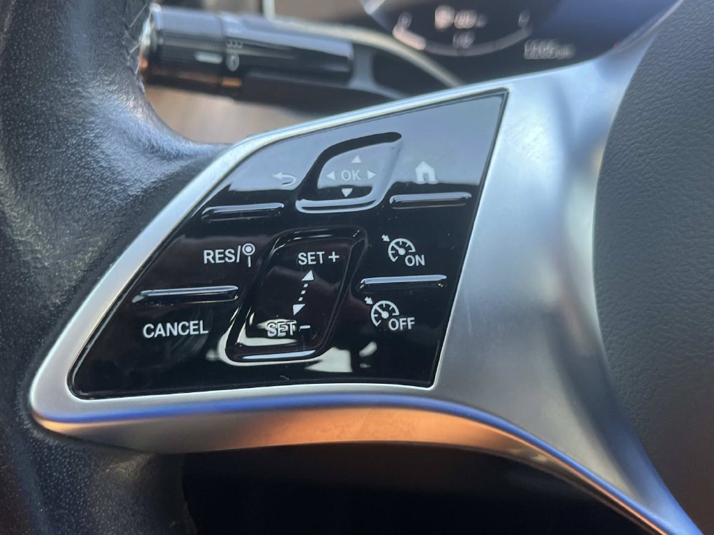 Used 2022 Mercedes-Benz C 300 Sedan image 35