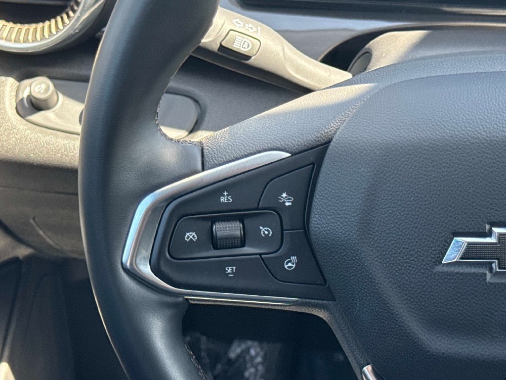 Used 2025 Chevrolet Trax ACTIV w/ Driver Confidence Package FWD image 14