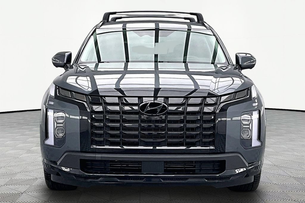 Used 2025 Hyundai Palisade XRT FWD image 3
