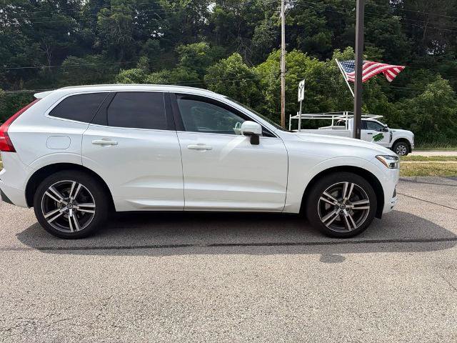 Used 2020 Volvo XC60 T6 Momentum w/ Protection Package Premier AWD/4WD image 4