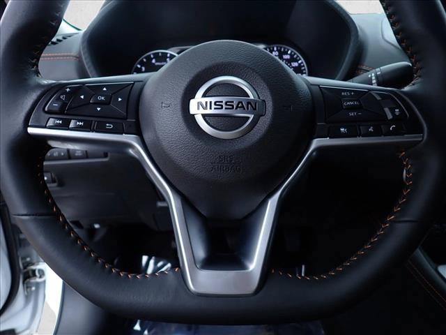 Used 2022 Nissan Sentra SR w/ Midnight Edition FWD image 13