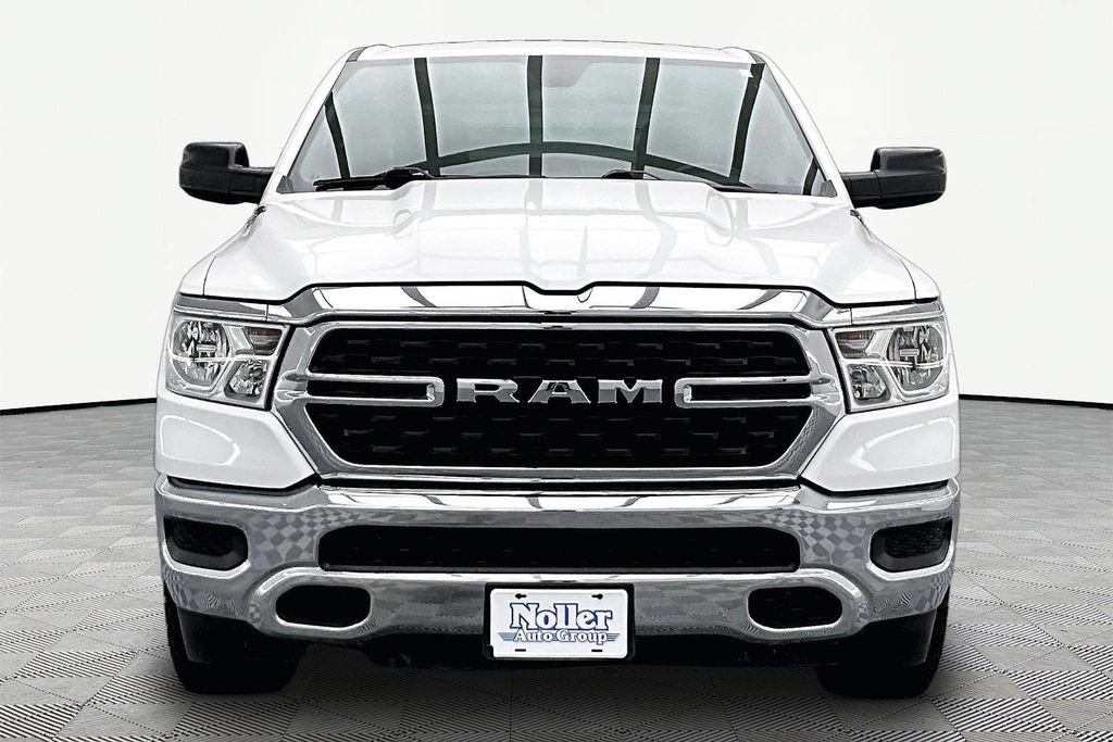 Used 2024 RAM 1500 Big Horn AWD/4WD image 3