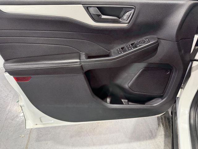 Certified 2022 Ford Escape SE AWD/4WD image 17
