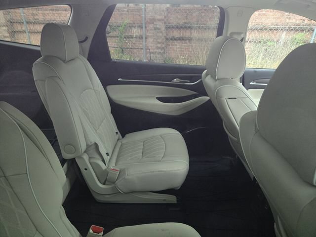 Used 2024 Buick Enclave Avenir w/ Avenir Technology Package FWD image 8