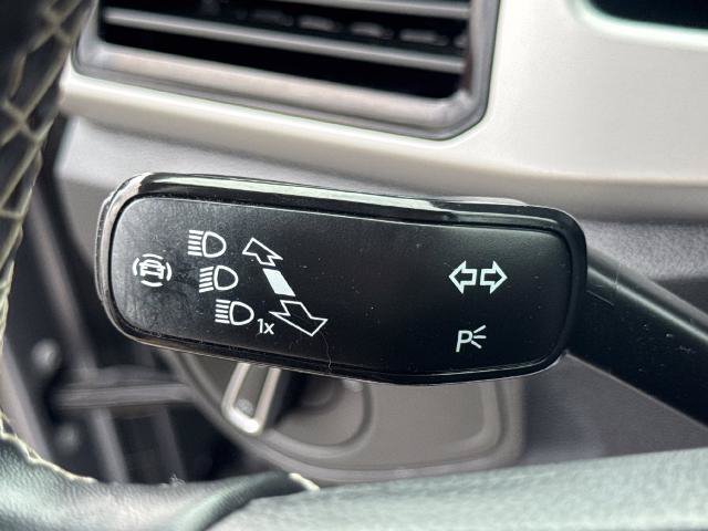 Used 2022 Volkswagen Atlas SEL AWD/4WD image 40