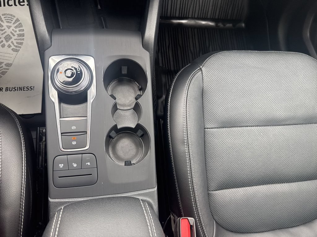 Certified 2020 Ford Escape Titanium w/ Titanium Premium Package 2.0 FWD image 42