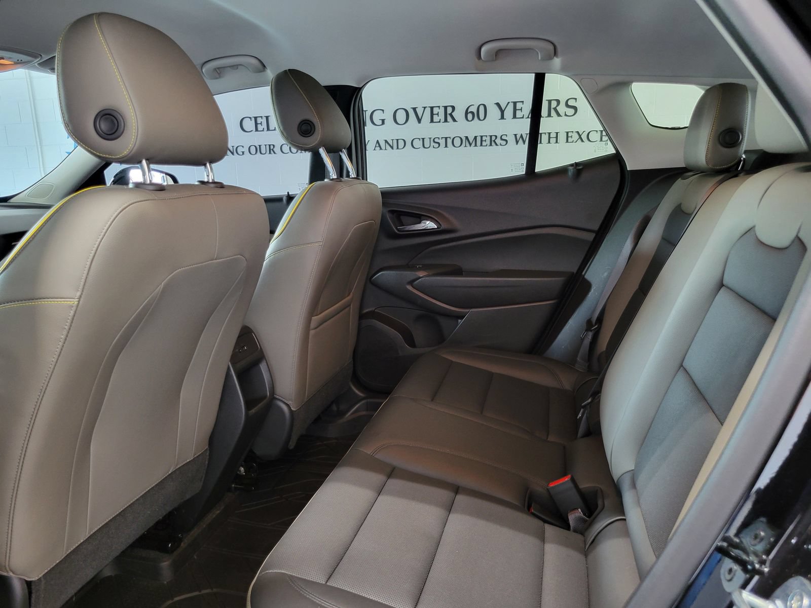 Used 2024 Chevrolet Trax ACTIV w/ Driver Confidence Package FWD image 24