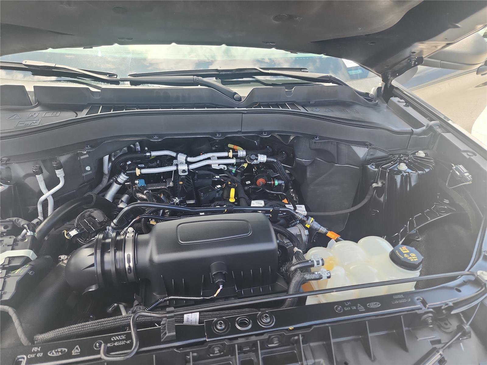 Certified 2021 Ford Explorer 2WD image 13