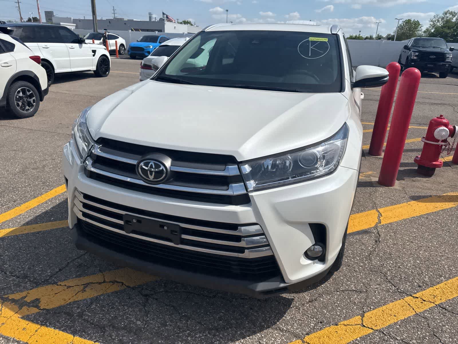 Used 2019 Toyota Highlander AWD V6 image 21