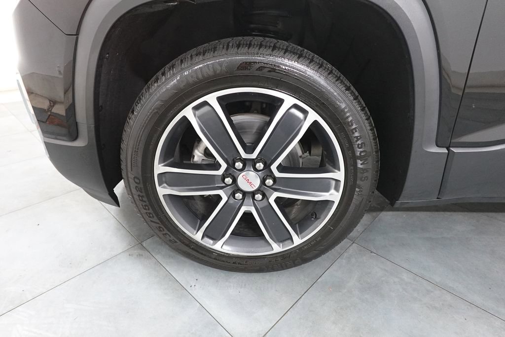 Used 2023 GMC Acadia SLT w/ Technology Package image 32