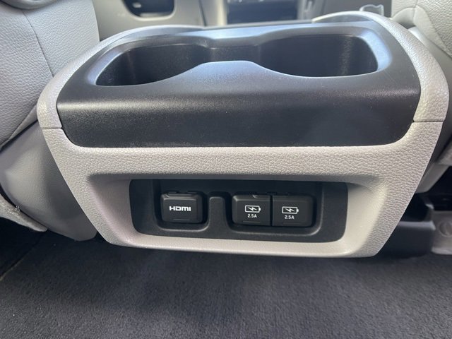 Used 2019 Honda Odyssey Elite image 38