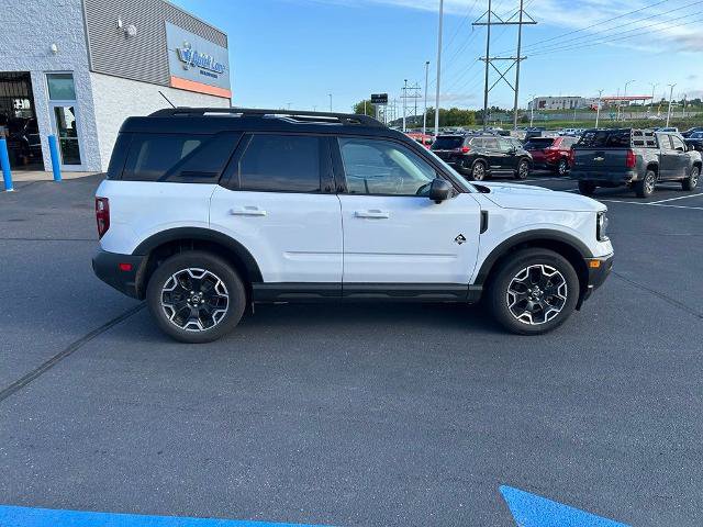 Certified 2025 Ford Bronco Sport Outer Banks w/ Outer Banks Tech Package+ AWD/4WD image 6