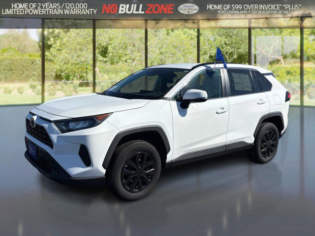 Used 2021 Toyota RAV4 LE AWD/4WD image 1