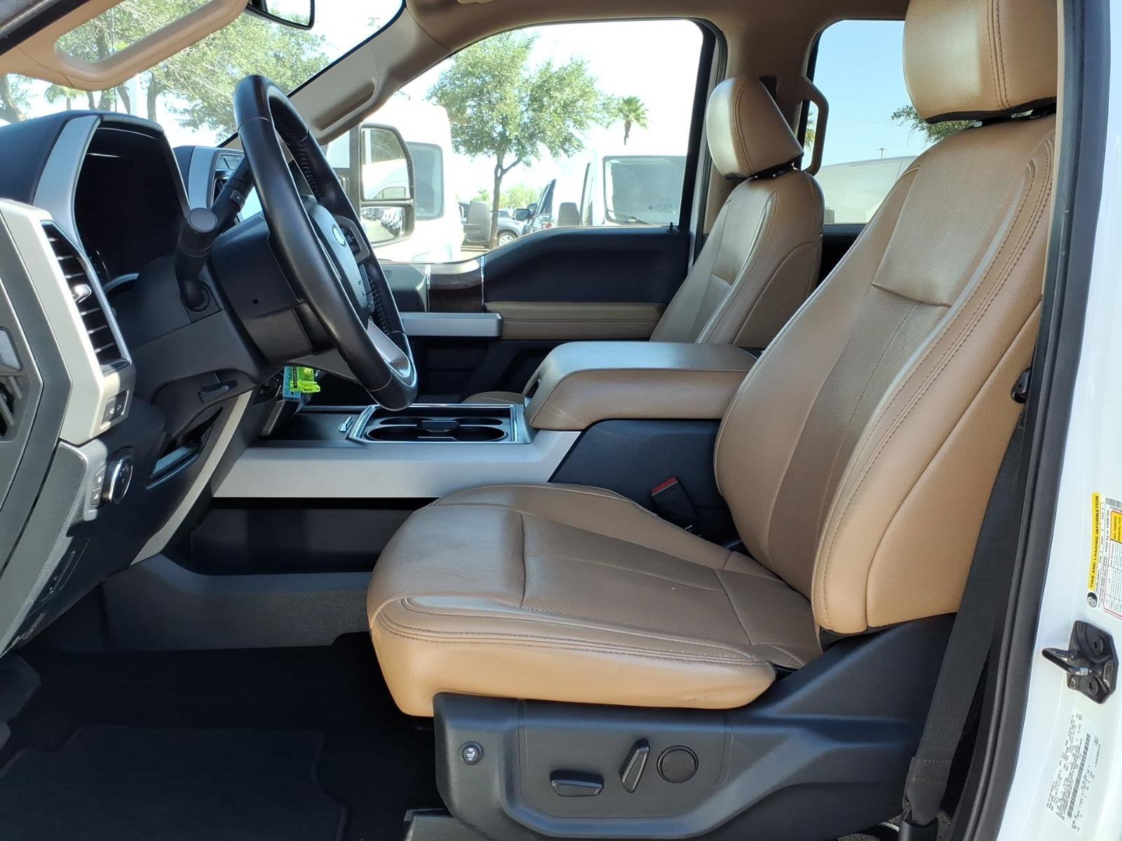 Certified 2022 Ford F350 Lariat AWD/4WD image 13