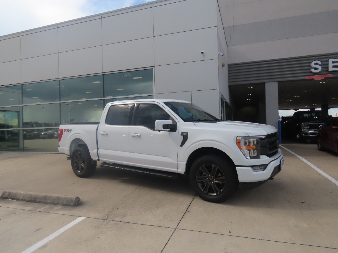 Certified 2022 Ford F150 Lariat AWD/4WD image 6