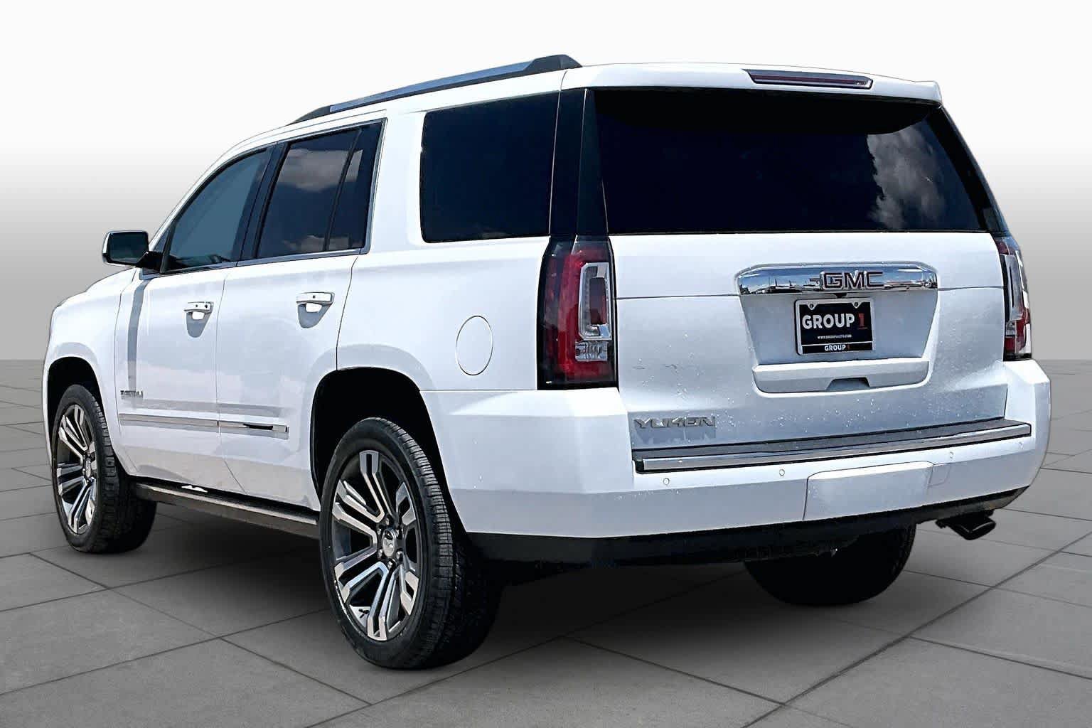 Used 2019 GMC Yukon Denali w/ Denali Ultimate Package AWD/4WD image 12