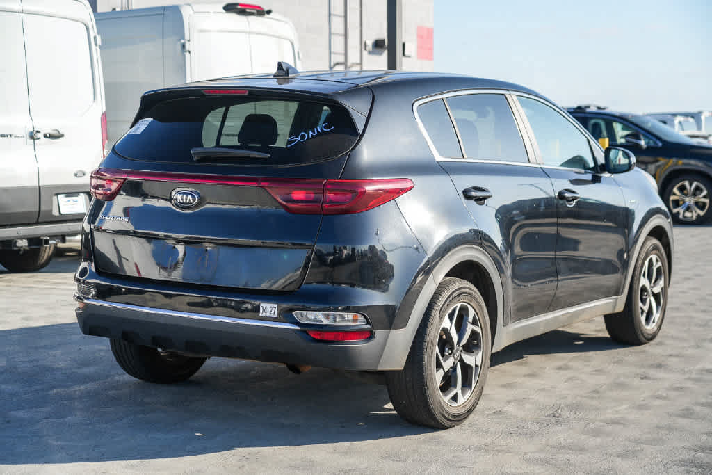 Used 2022 Kia Sportage LX AWD/4WD image 6