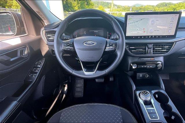 Certified 2023 Ford Escape Active w/ Tech Pack #1 FWD image 5