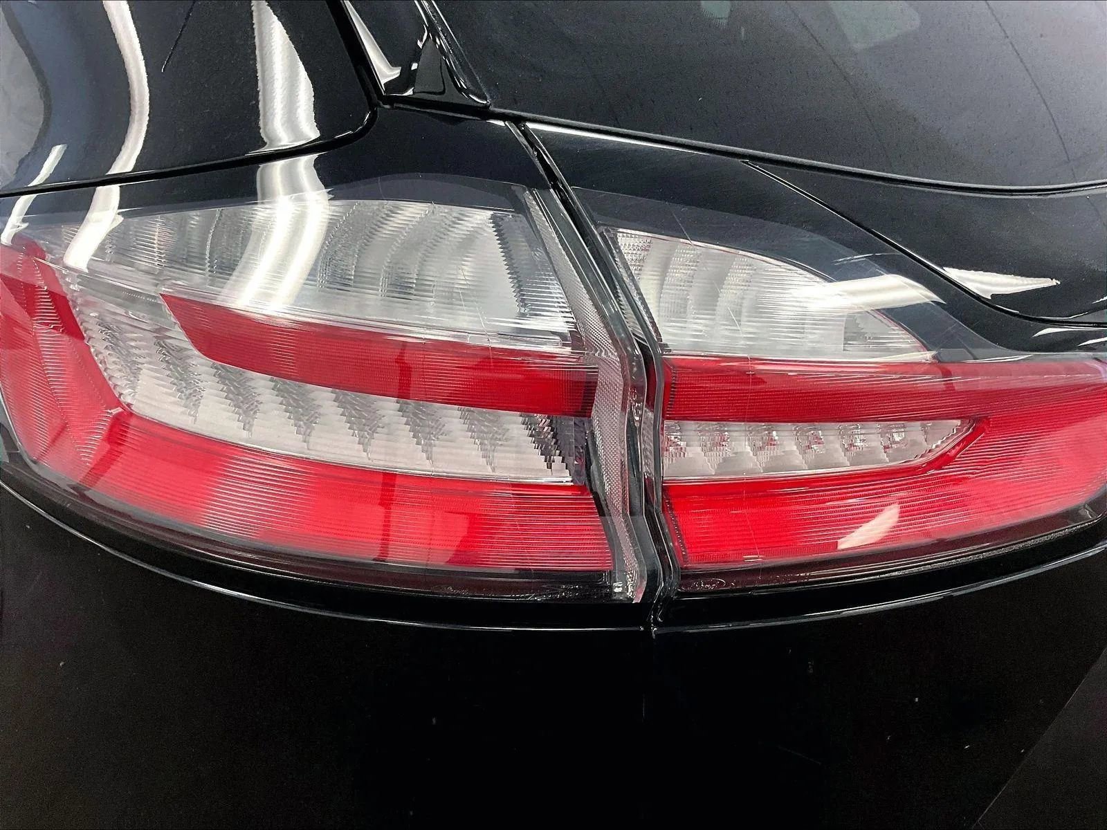 Certified 2023 Ford Edge SEL w/ Convenience Package image 28