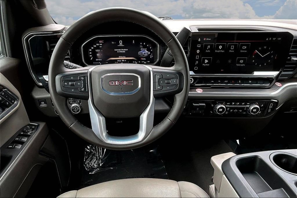 Used 2026 GMC Sierra 1500 SLT AWD/4WD image 11