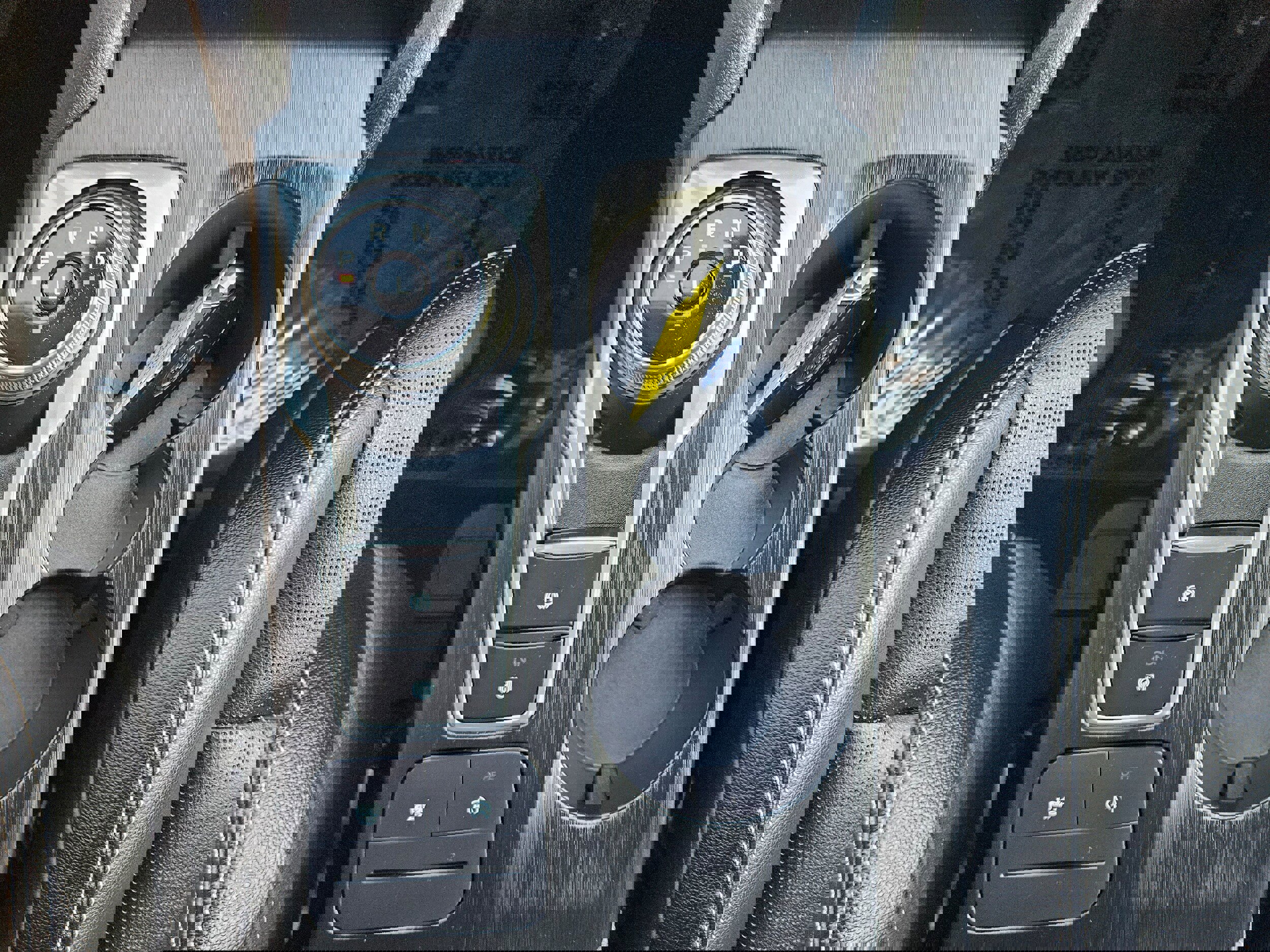 Certified 2022 Ford Escape SEL w/ Class II Trailer Tow Package image 24