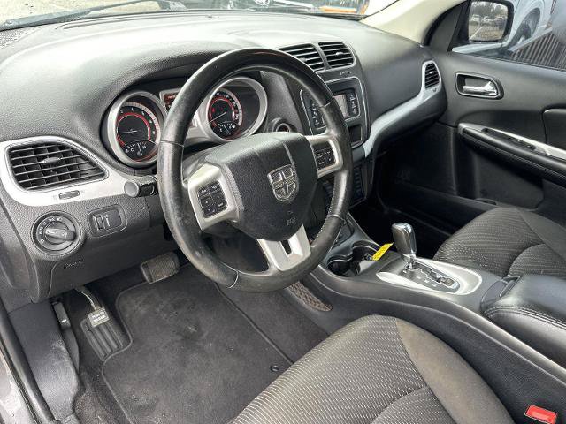 Used 2018 Dodge Journey SXT w/ Connectivity Group FWD image 10