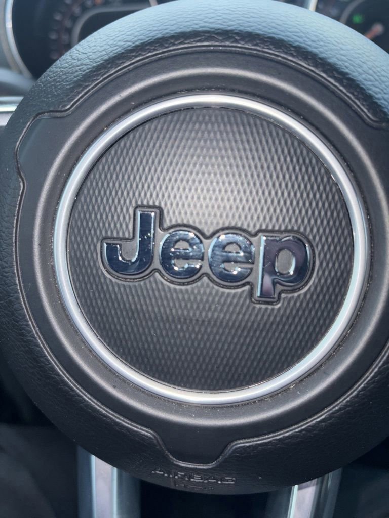 Used 2023 Jeep Gladiator Rubicon w/ Cold Weather Group image 44