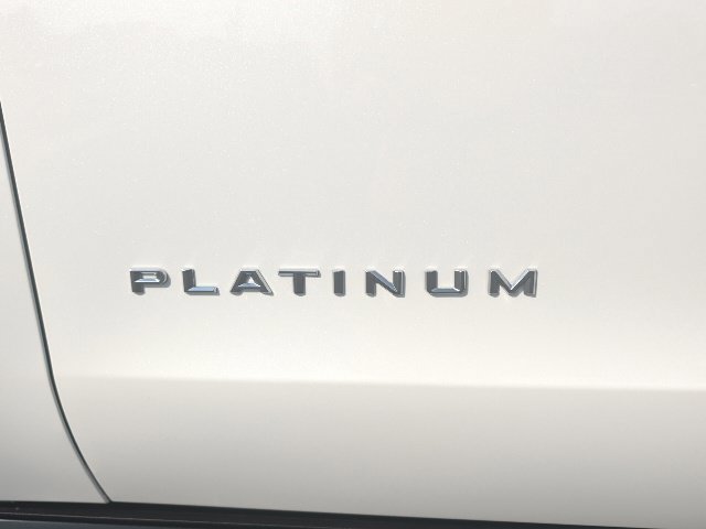 Certified 2025 Ford Expedition Max Platinum w/ Platinum Ultimate Package AWD/4WD image 2