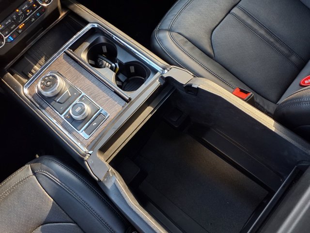 Certified 2020 Ford Expedition Limited w/ Equipment Group 301A AWD/4WD image 17