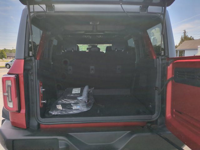 Certified 2022 Ford Bronco Wildtrak AWD/4WD image 31