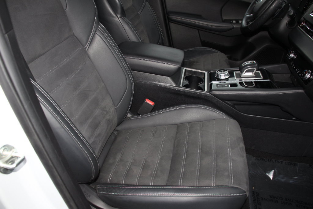 Used 2023 Mitsubishi Outlander Ralliart AWD/4WD image 28