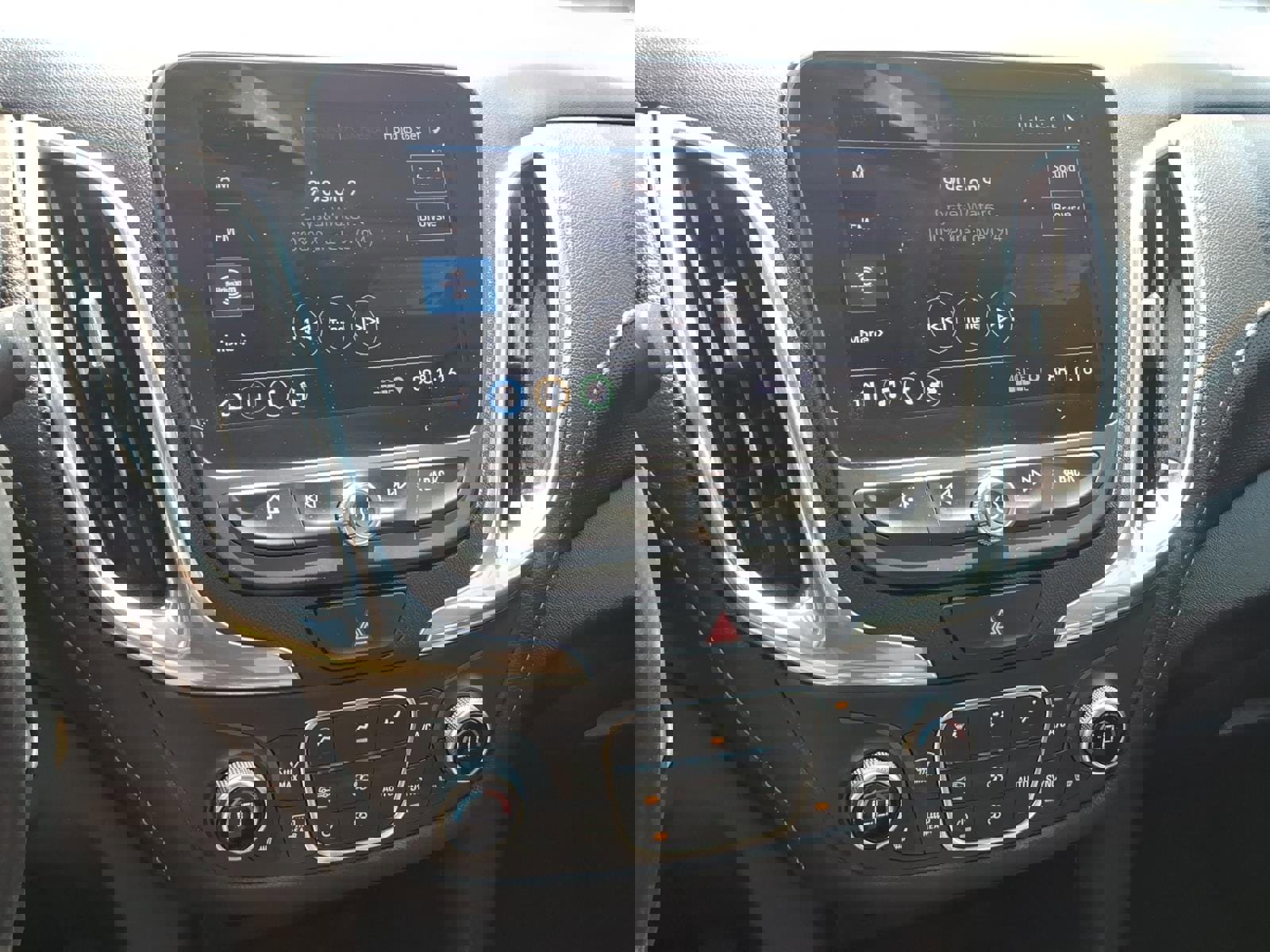 Used 2019 Chevrolet Equinox Premier image 19