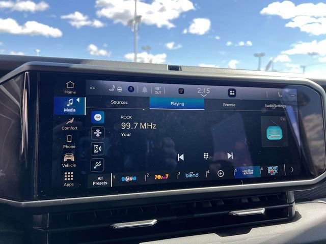 Used 2025 Jeep Wrangler Rubicon w/ Convenience Group image 19