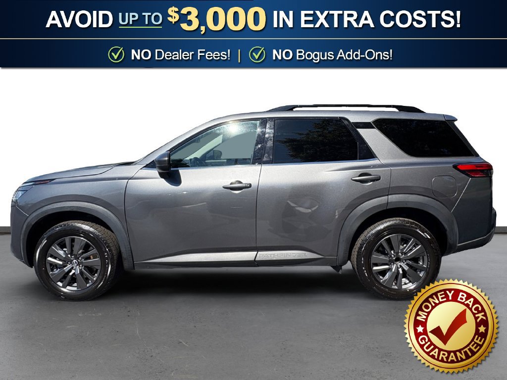 Used 2022 Nissan Pathfinder SV FWD image 2
