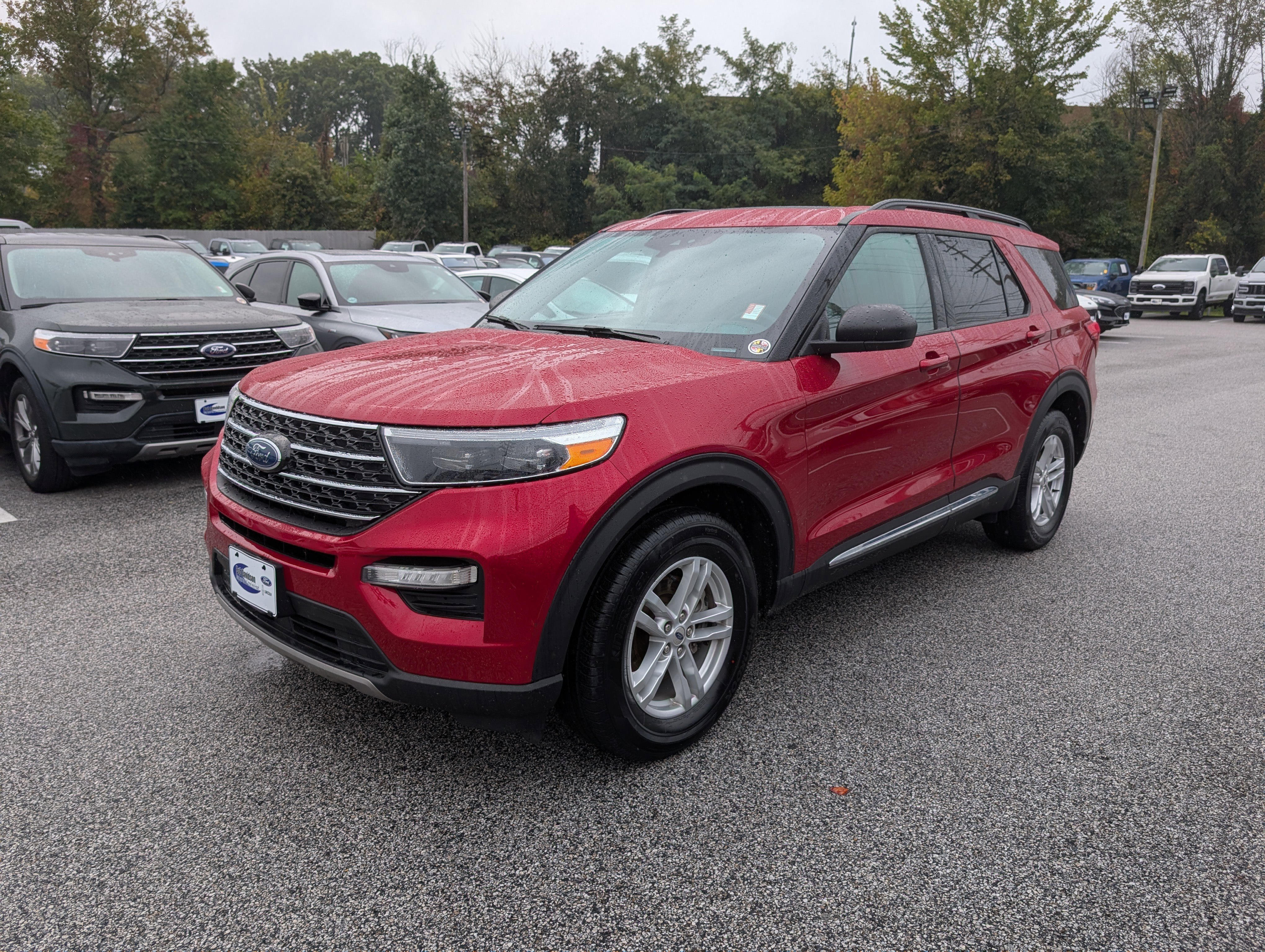 Certified 2022 Ford Explorer XLT w/ Equipment Group 202A image 2