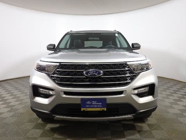 Certified 2023 Ford Explorer XLT w/ Equipment Group 202A image 3