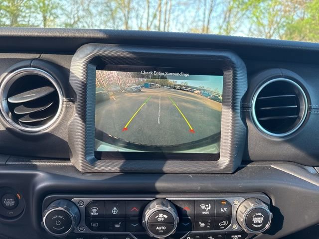 Used 2021 Jeep Wrangler Unlimited Sahara image 18