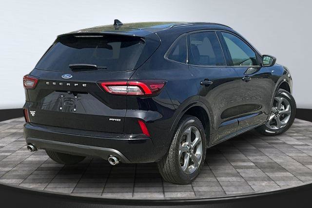 Certified 2024 Ford Escape ST-Line AWD/4WD image 13