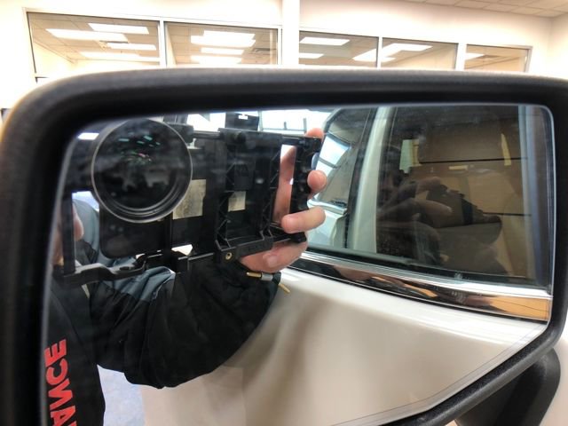 Used 2020 Chevrolet Silverado 1500 High Country w/ Technology Package image 23