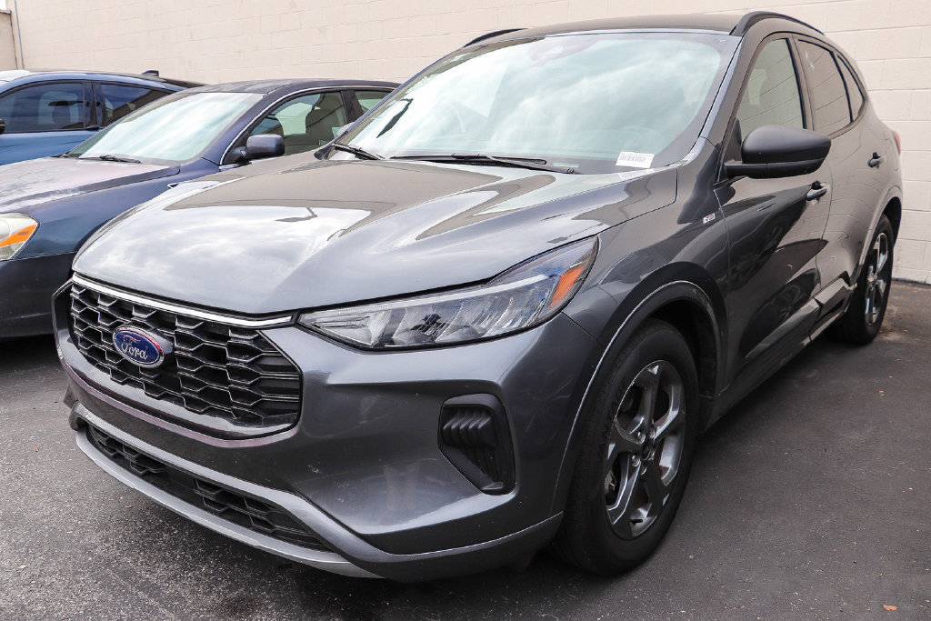 Certified 2023 Ford Escape ST-Line FWD 360° Tour